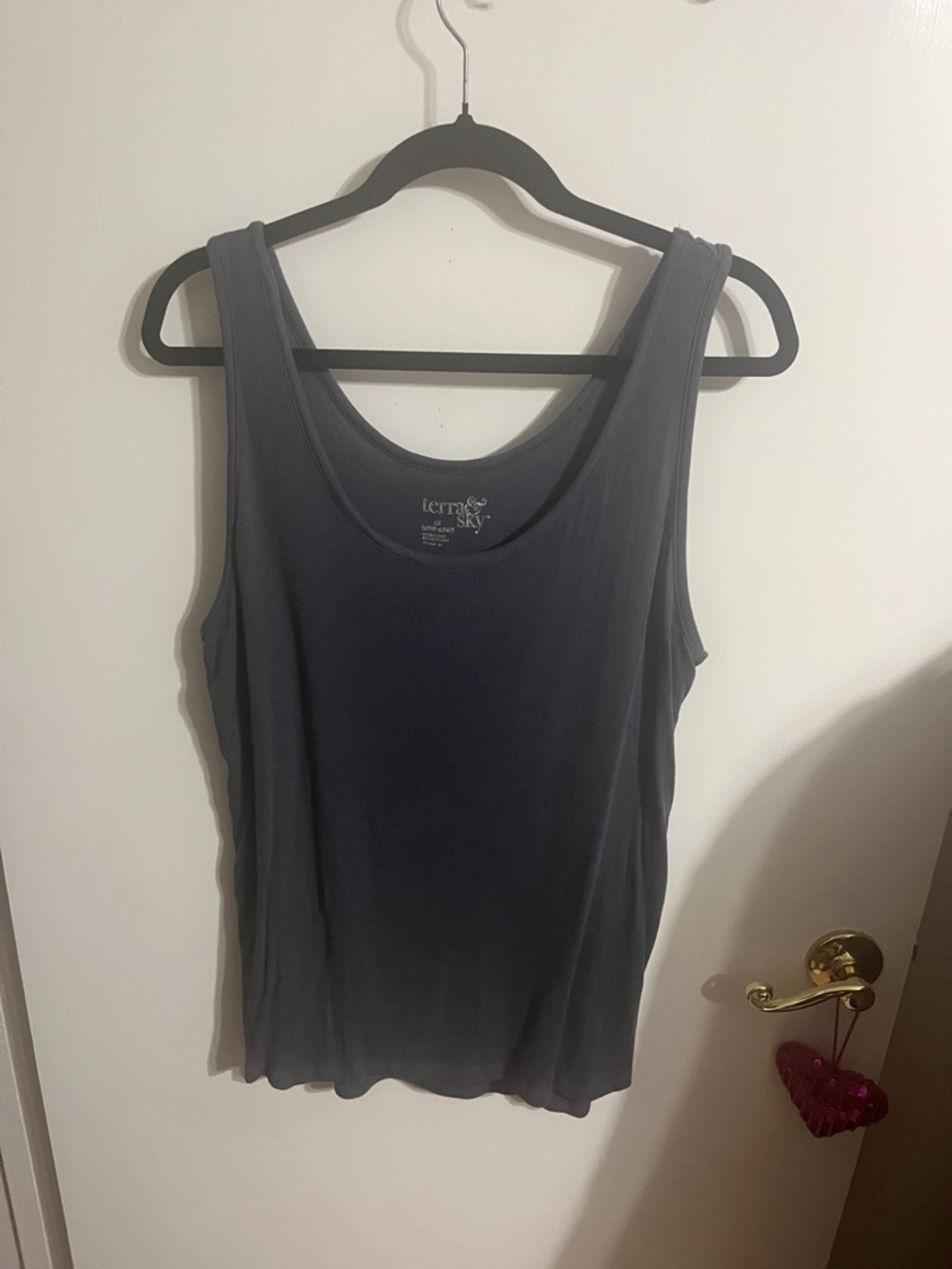 🧡 1X Terra & Sky Dark Gray Scoop Neck Tank Top